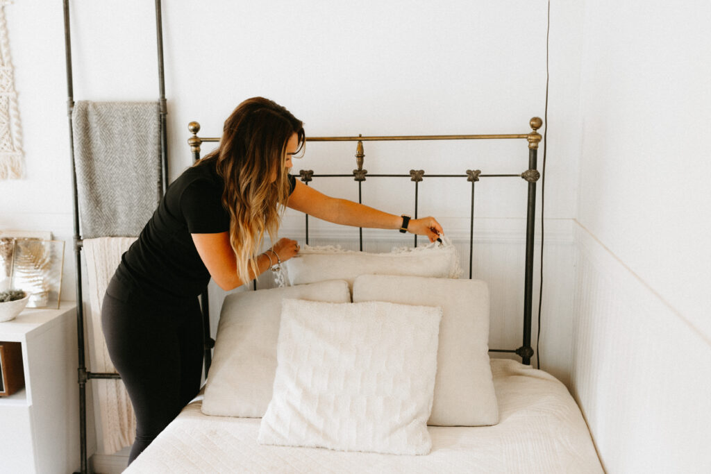 Home cleaning cleaning services clean home deep clean spring clean winnipeg steinbach niverville manitoba quality clean clean freak home cleaning tips moving clean cleaning services homeowners property owners realtors construction companies