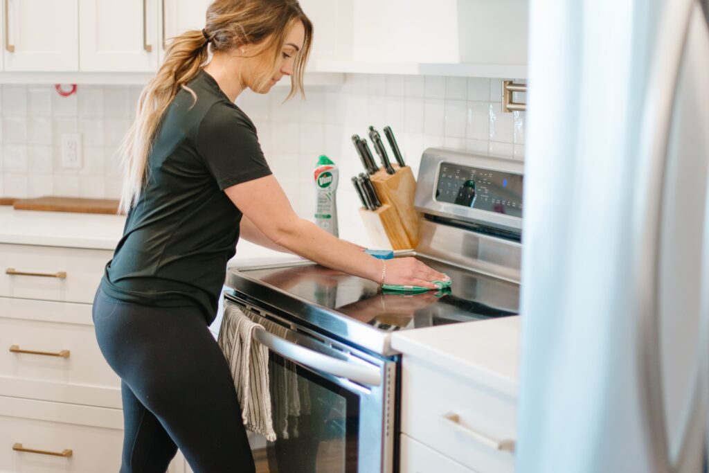 clean freak clean home cleaning clean cleaning tips clean Steinbach Winnipeg clean home professional cleaners tidy organization cleaning service kitchen. Bathroom bedroom