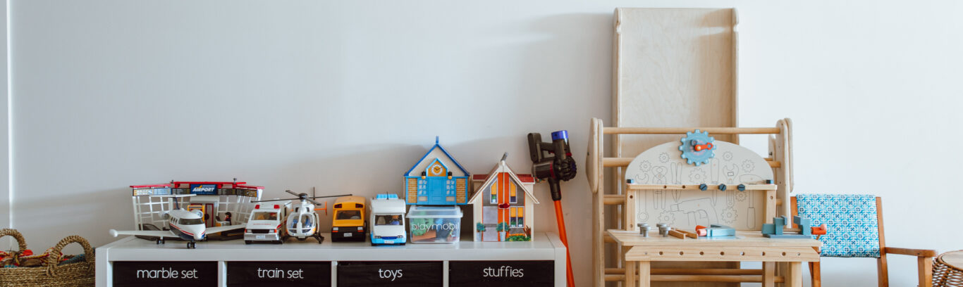 clean freak clean home cleaning clean cleaning tips clean Steinbach Winnipeg clean home professional cleaners tidy organization cleaning service kitchen. Bathroom bedroom